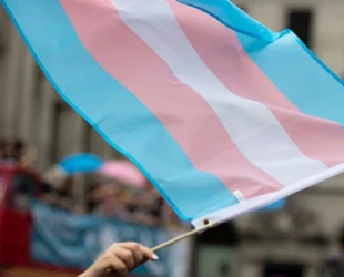 Goiânia realiza mutirão em alusão ao Dia Nacional da Visibilidade Trans