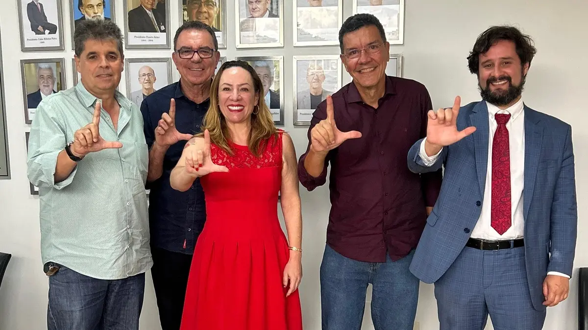 Reunião da executiva estadual do PT reúne pré-candidatos ao governo, mas não define nome