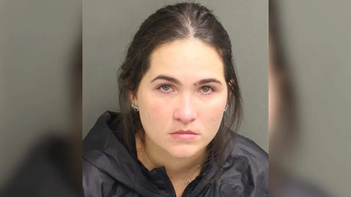 Presa nos EUA, esposa de sertanejo é solta após pagar fiança