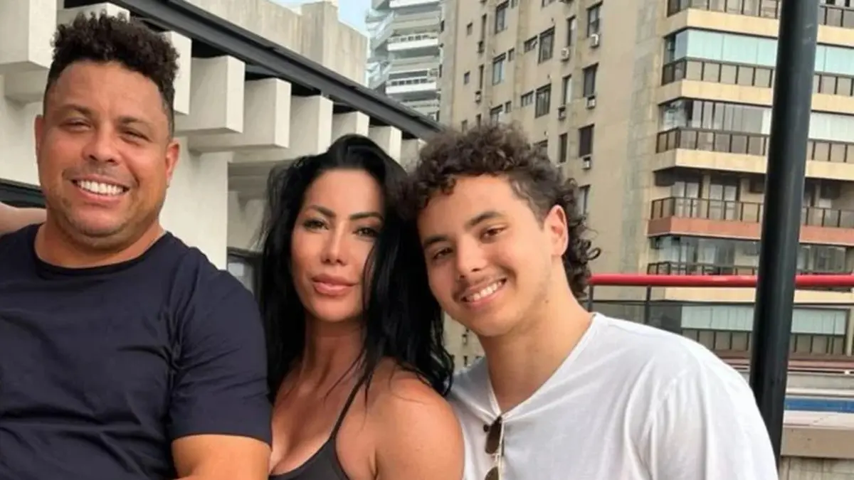 Filho do ex-jogador Ronaldo Fenômeno ganha bolsa na Fordham University, em Nova York