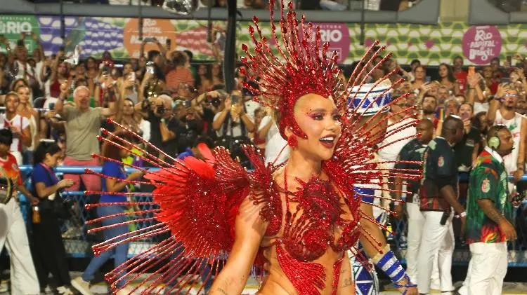 carnaval-2026-virginia-fonseca-na-sapucai-1771398906449_v2_750x421