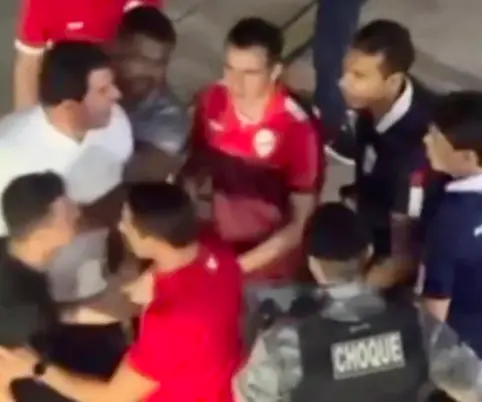 Captura de Tela 2026-02-22 às 23.49.35