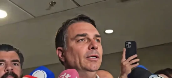Flávio diz que CPI para investigar Moraes e Toffoli é ilegal