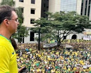 Flávio agradece e defende unidade com Caiado e Zema em ato na Paulista