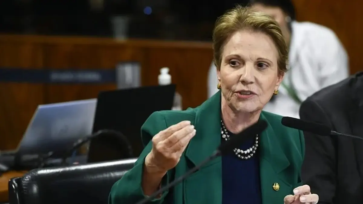 Bia Kicis sugere Tereza Cristina ou Zema como candidatos a vice na chapa de Flávio Bolsonaro