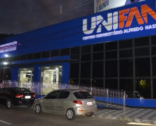 Quatro faculdades de medicina em Goiás são punidas com restrições ao ingresso de alunos