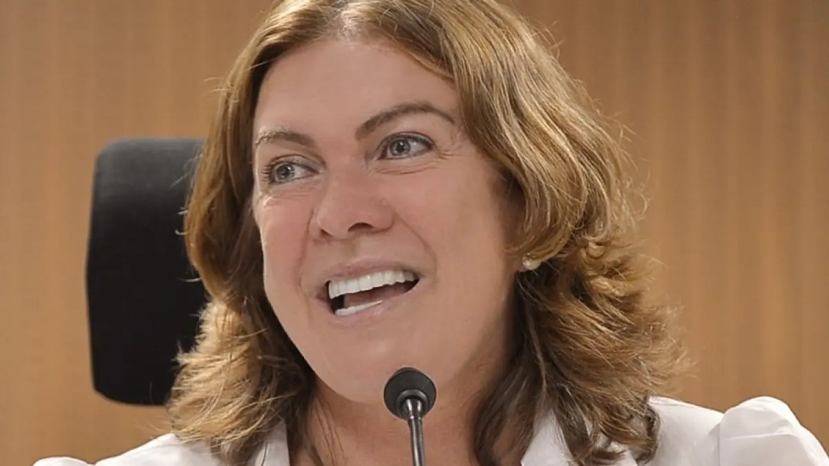 Fátima Gavioli e Pedro Sales se filiam ao PSD