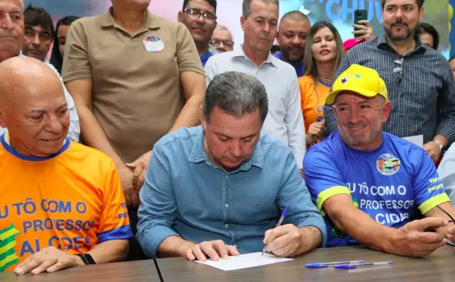 Captura de Tela 2026-03-21 às 21.56.37