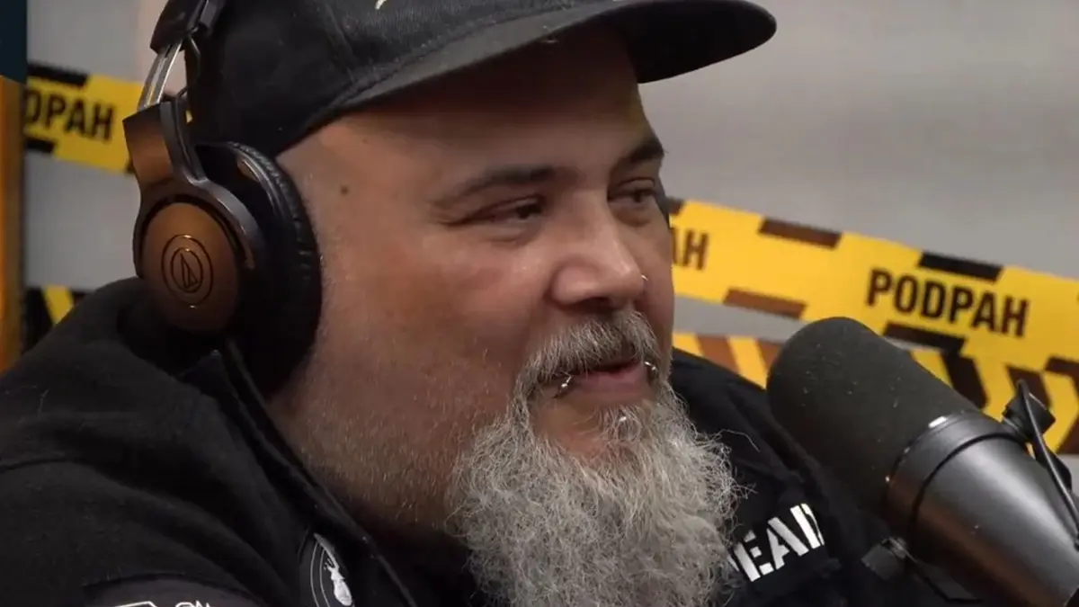 Cantor João Gordo é detido com maconha e haxixe em aeroporto de Minas Gerais