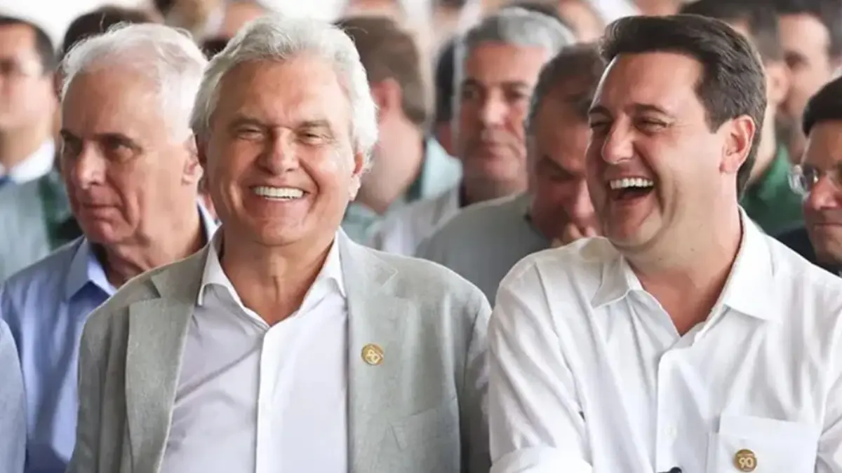 'Aprovado como gestor', diz Ratinho Júnior sobre Caiado