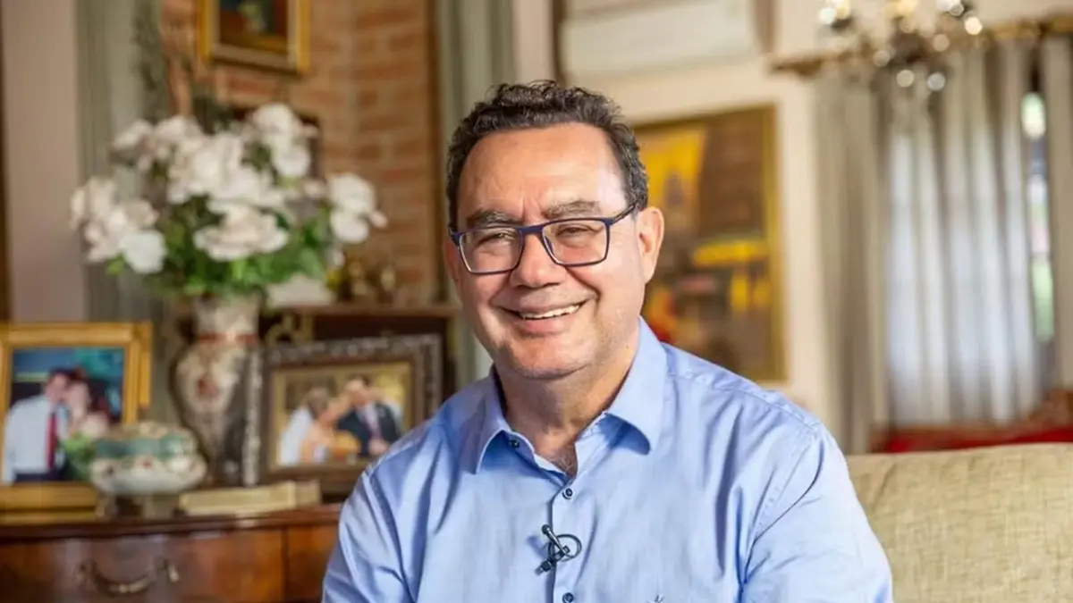 Avante anuncia escritor Augusto Cury ao Planalto