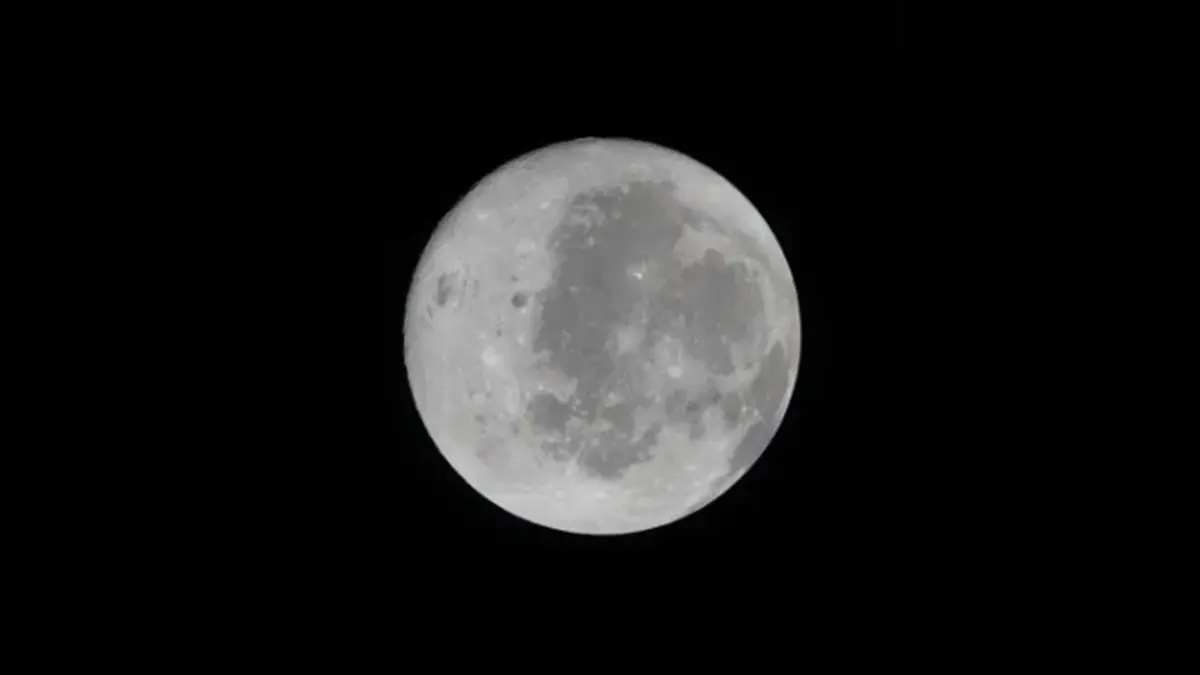 Artemis II inicia trajetória para voltar à Terra