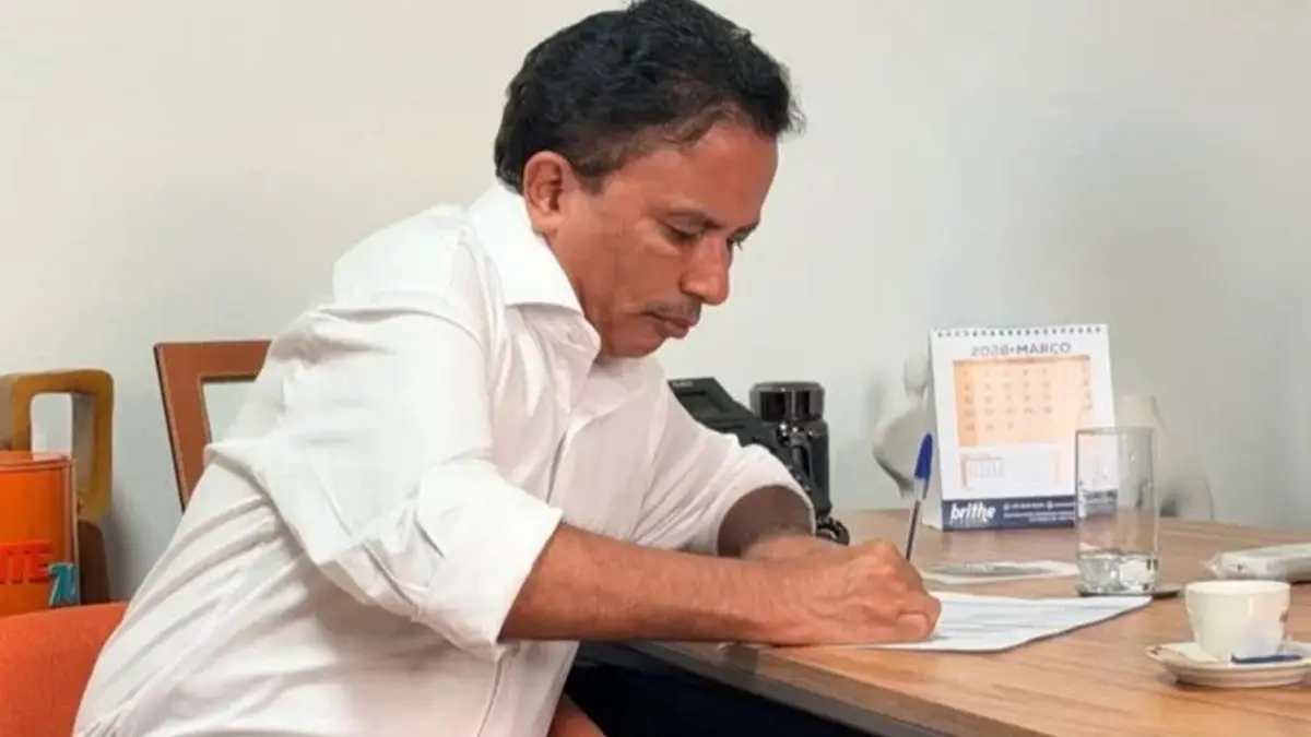 Manoel Gomes, cantor de 'Caneta azul', se filia ao Avante para disputar a Câmara dos Deputados