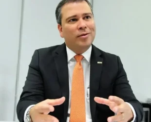 PF prende ex-presidente do BRB Paulo Henrique Costa