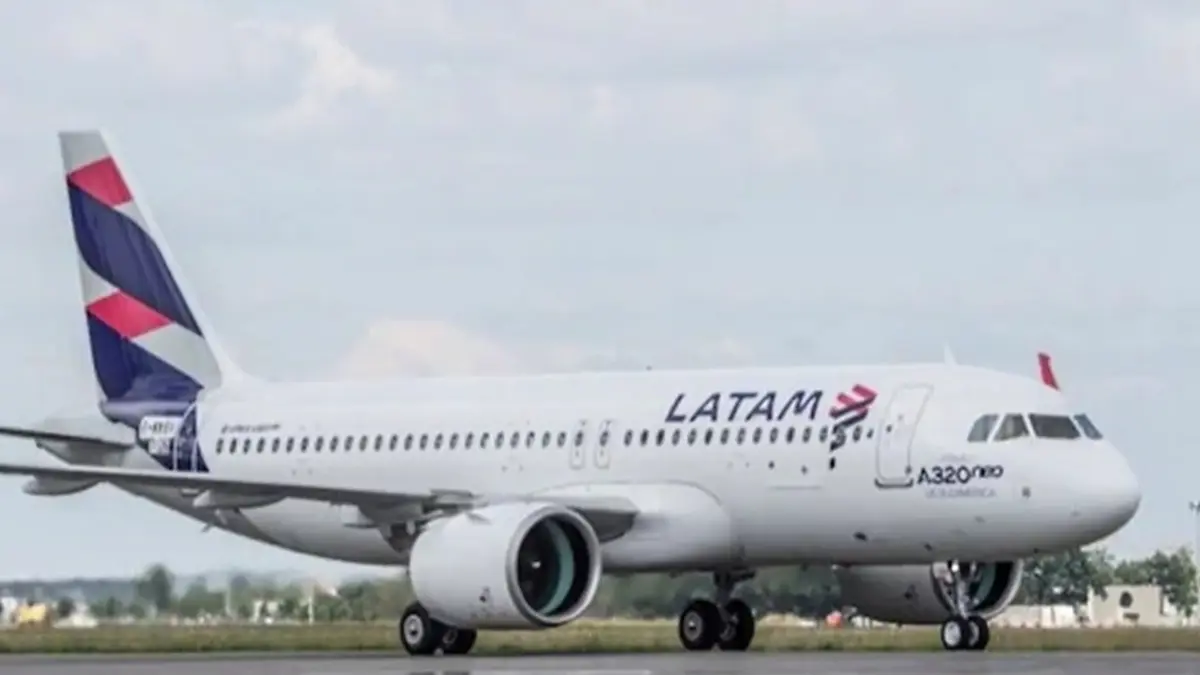 Avião decola de São Paulo para NY, mas volta após problemas técnicos