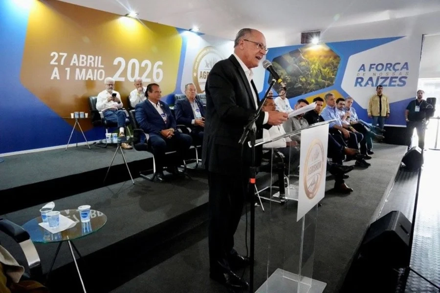 d209e9fe-a27b-4720-80ba-79ac5d2aa8a2