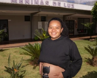 Projeto acolhe gestantes e jovens mães em situação de vulnerabilidade social em Goiás
