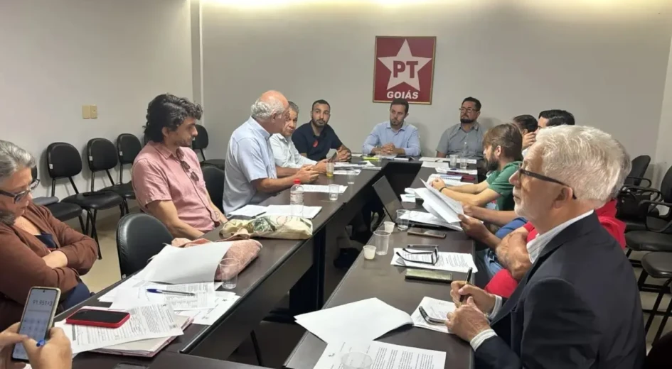 PT define 16 de maio para apresentar chapa majoritária