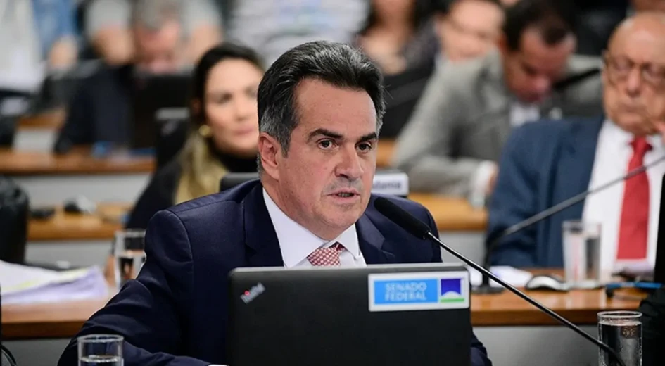 Mendonça determina bloqueio judicial do avião de Ciro Nogueira