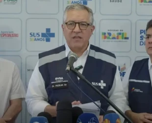 Padilha afirma que Anvisa avalia medidas jurídicas contra vídeos de pessoas bebendo detergente