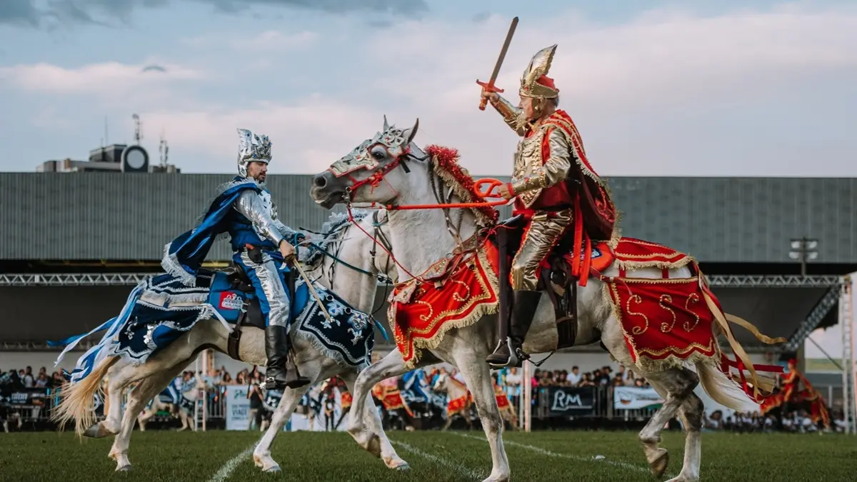 Circuito das Cavalhadas começa em Luziânia e Niquelândia