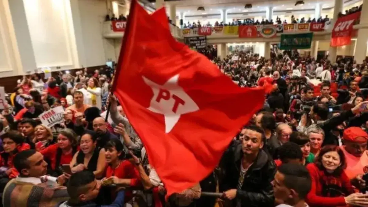 Esquerdas em Goiás formam frente com sete partidos para a eleição deste ano