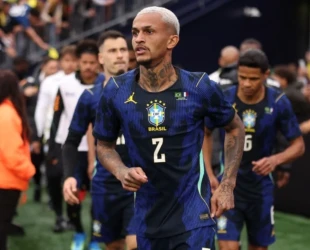 wesley-e-cortado-da-selecao-brasileira-e-ederson-e-1780848947