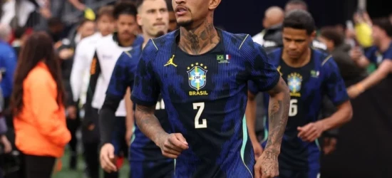 wesley-e-cortado-da-selecao-brasileira-e-ederson-e-1780848947
