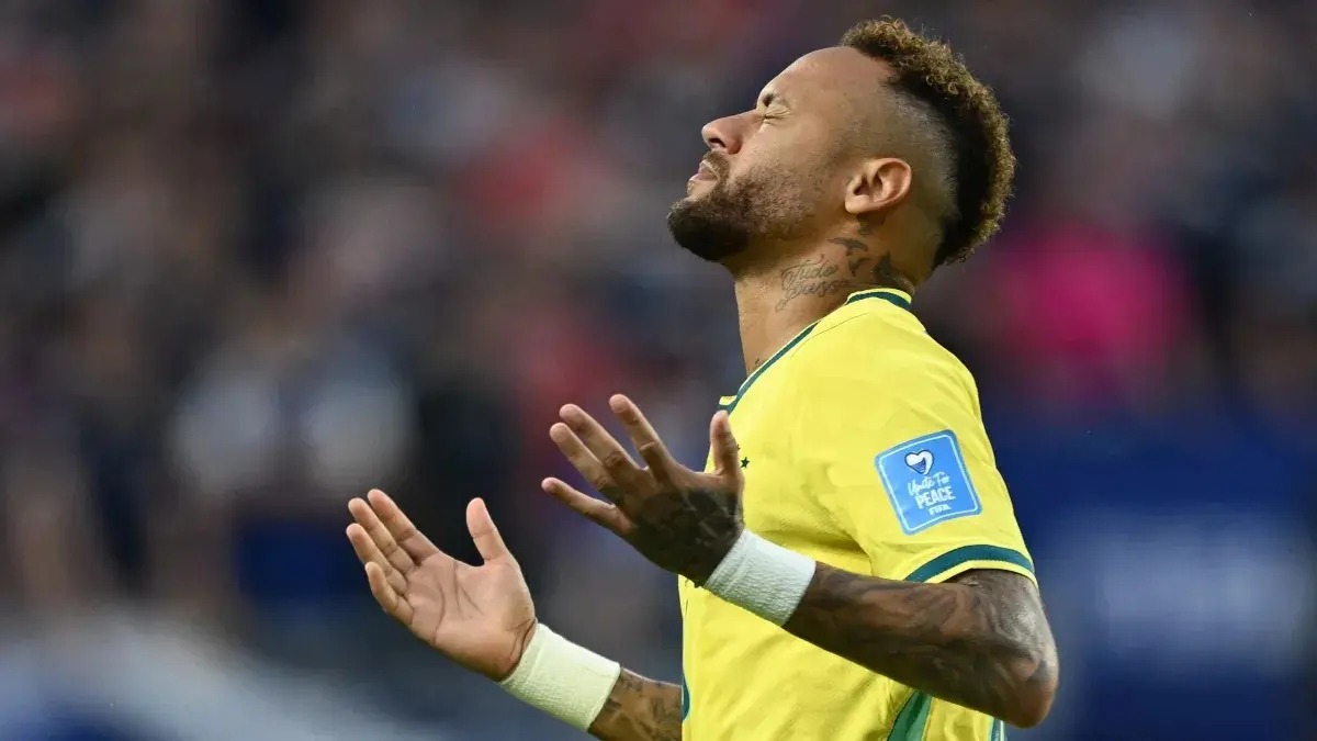 Neymar é o favorito da torcida para assumir a vaga de Paquetá