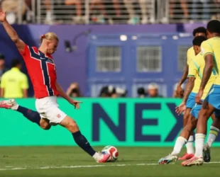 Noruega vence Brasil por 2 a 1; Haaland balançou a rede duas vezes