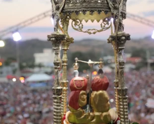 Romaria do Divino Pai Eterno em Trindade recebe 4,2 milhões de romeiros