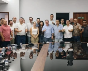 Gustavo Mendanha recebe apoio de 18 vereadores de Rio Verde ao Senado