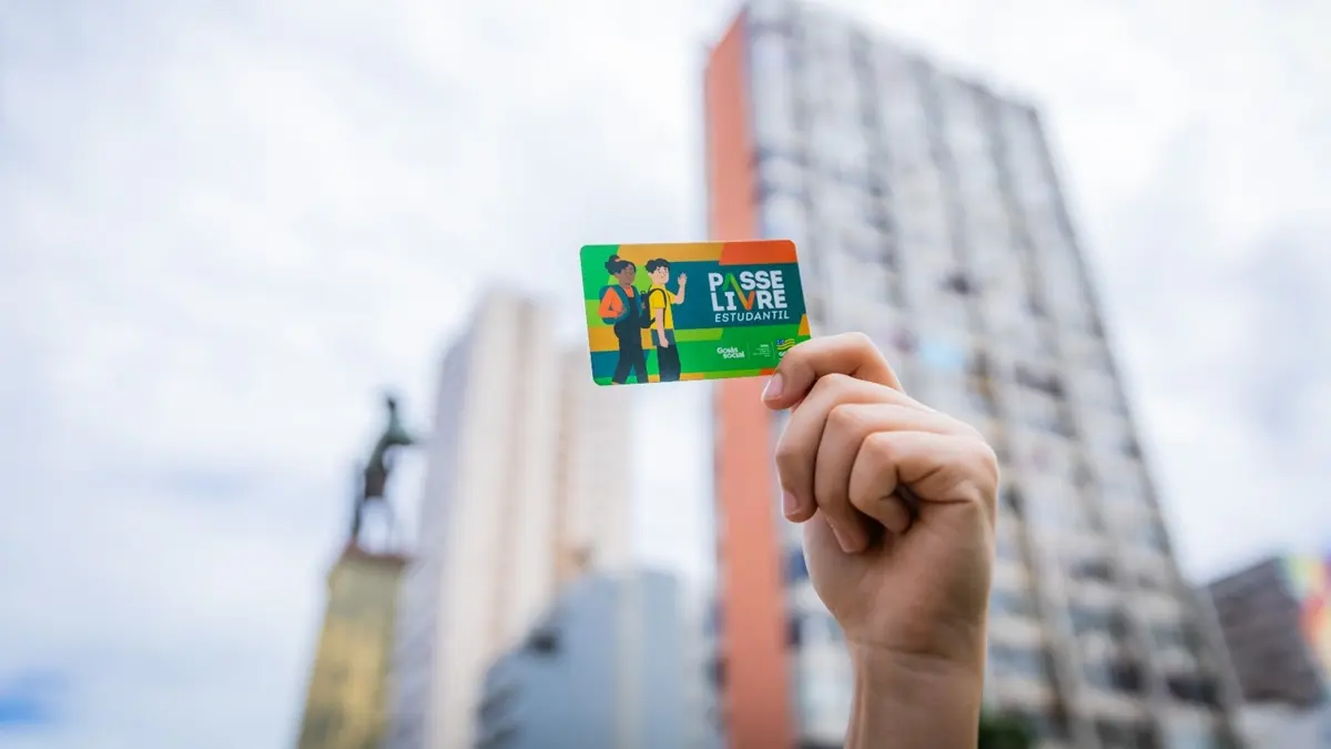 Começa cadastro e recadastro do Passe Livre Estudantil em Goiás