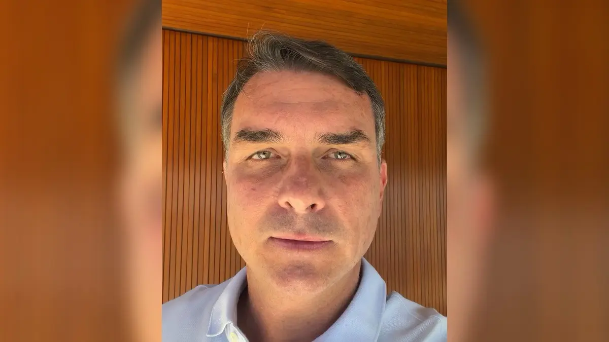 Flávio pediu desculpas a Michelle e a convida para 'caminharem juntos'