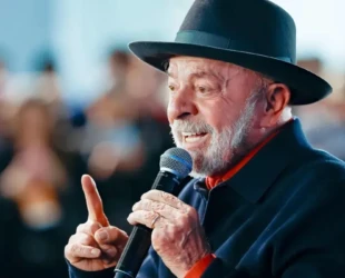 Atlas/Bloomberg: Lula lidera em todos os cenários de 2º turno