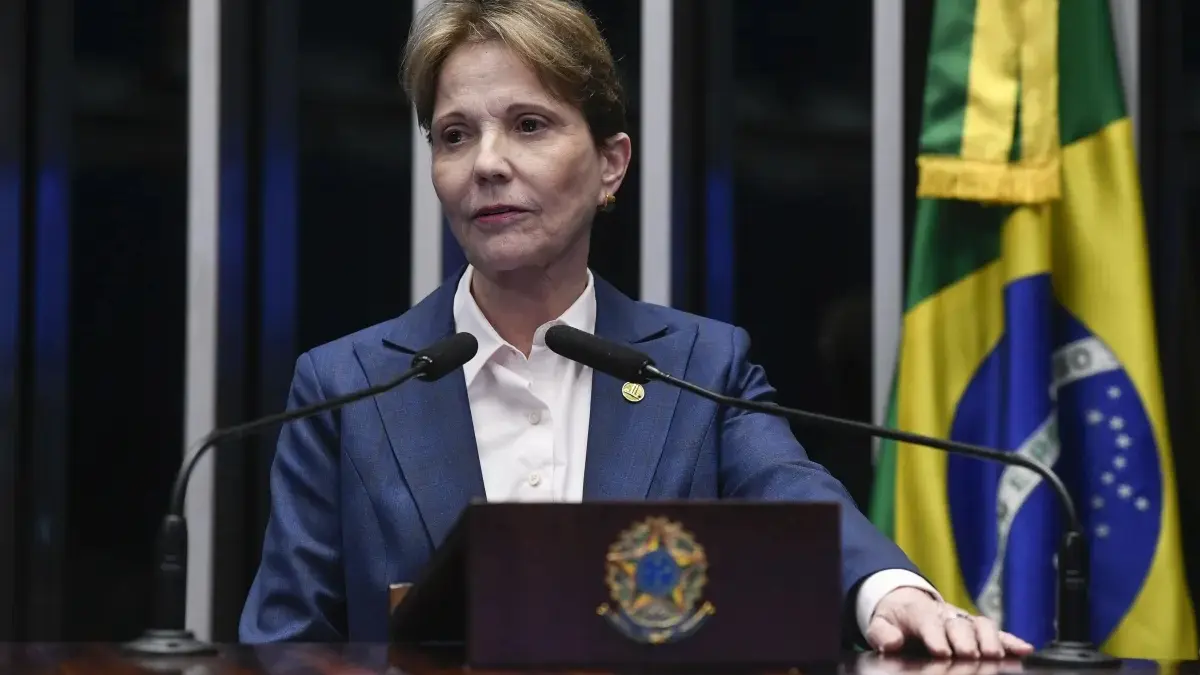 Tereza Cristina impôs regras para aceitar ser vice de Flávio