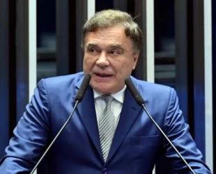 Líder nas pesquisas, Álvaro Dias desiste de concorrer ao Senado pelo Paraná