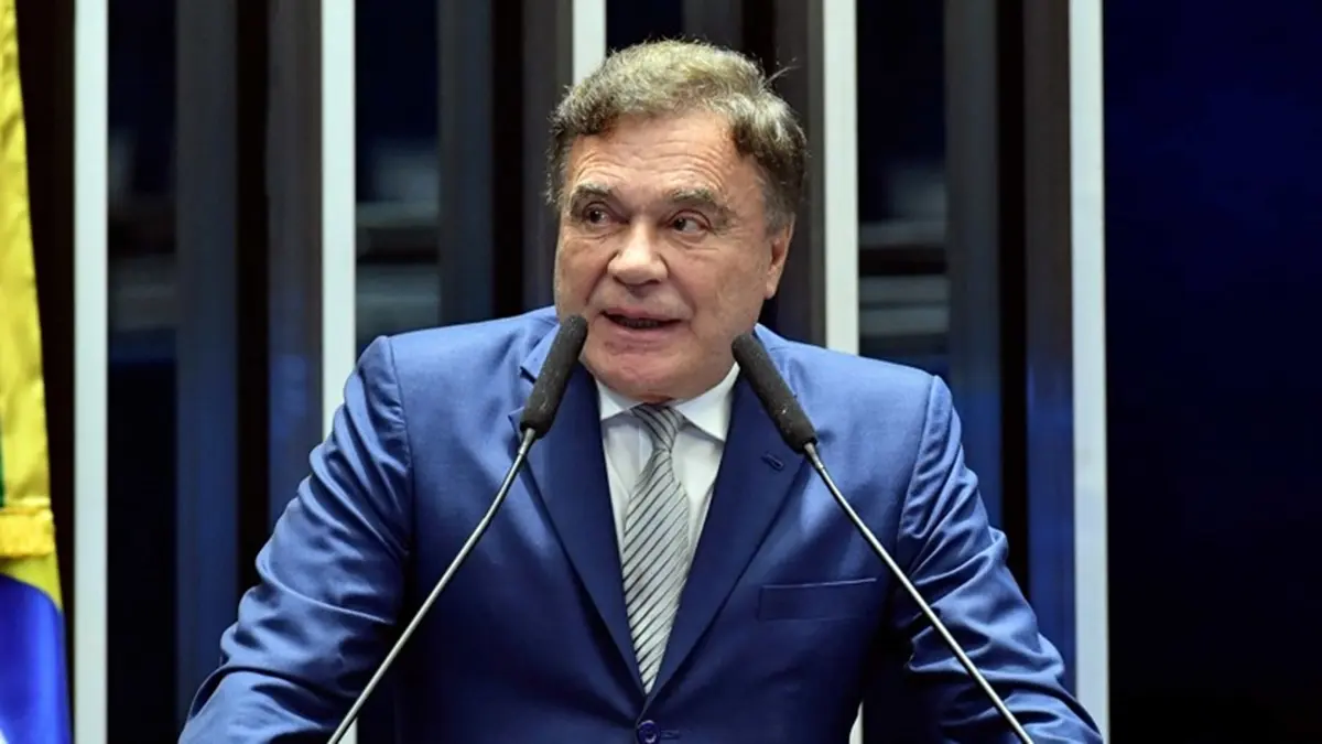 Líder nas pesquisas, Álvaro Dias desiste de concorrer ao Senado pelo Paraná