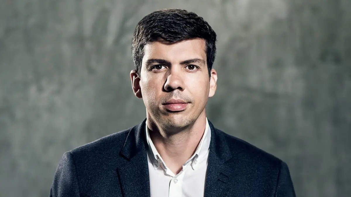Pedro Sales desiste de concorrer à Câmara dos Deputados