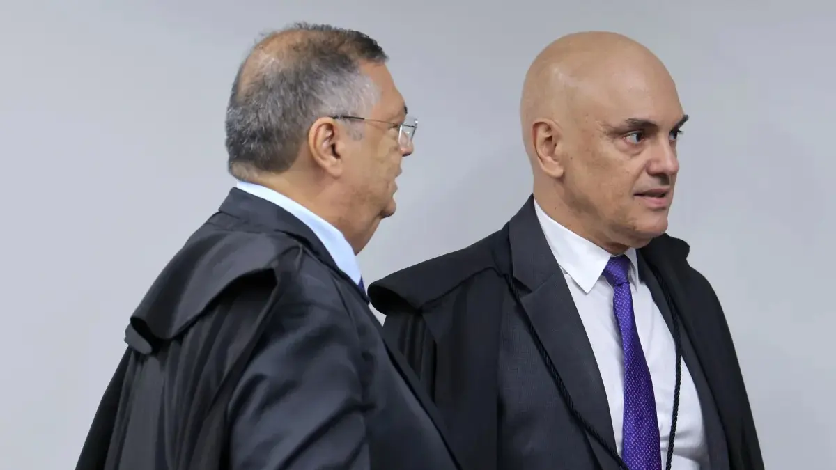Moraes e Dino defendem rediscussão da obrigatoriedade do diploma para jornalistas