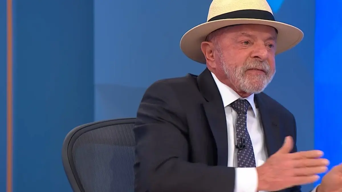 'Se tiver que vir prestar depoimento, ele prestará depoimento', diz Lula sobre Lulinha