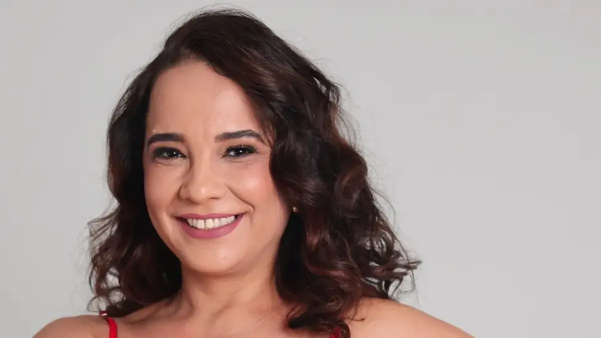 Cíntia Dias critica voto útil para enfrentar bolsonaristas