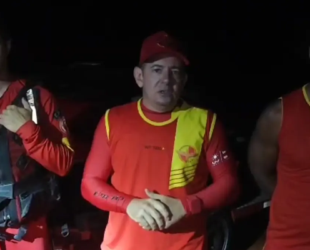 Bombeiros resgatam vítimas de naufrágio após tempestade no Lago das Brisas, em Buriti Alegre